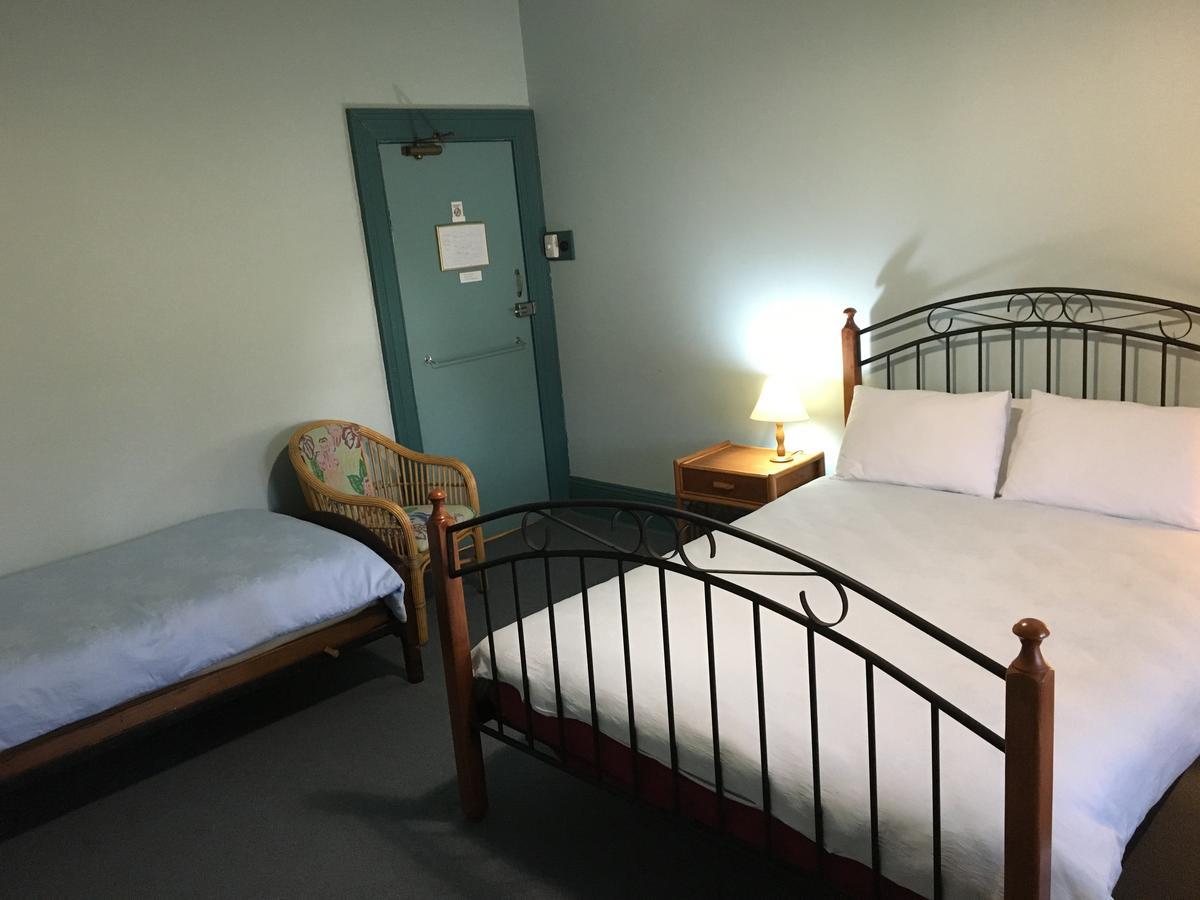 Settlers Arms Hotel Dungog Екстериор снимка