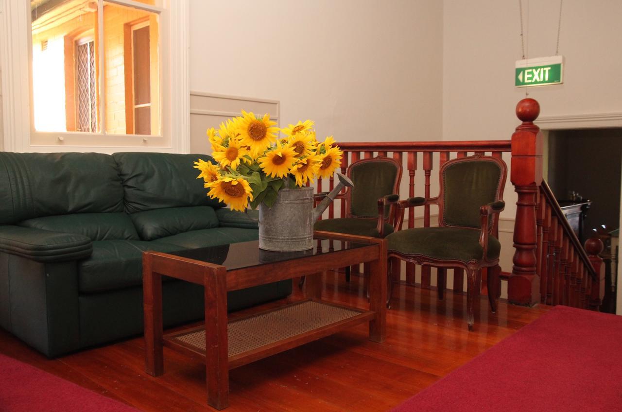 Settlers Arms Hotel Dungog Екстериор снимка